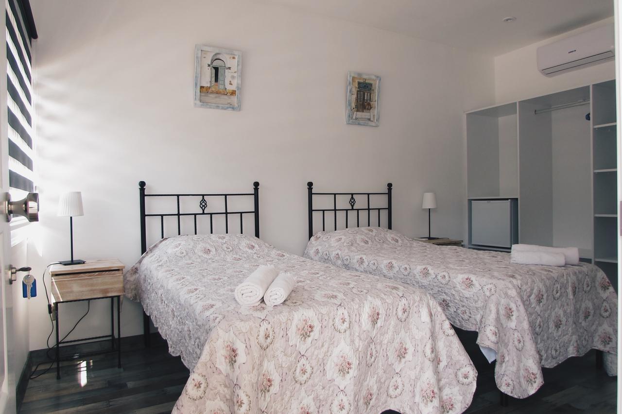Sun Rays Hostel Kazaphani Екстер'єр фото