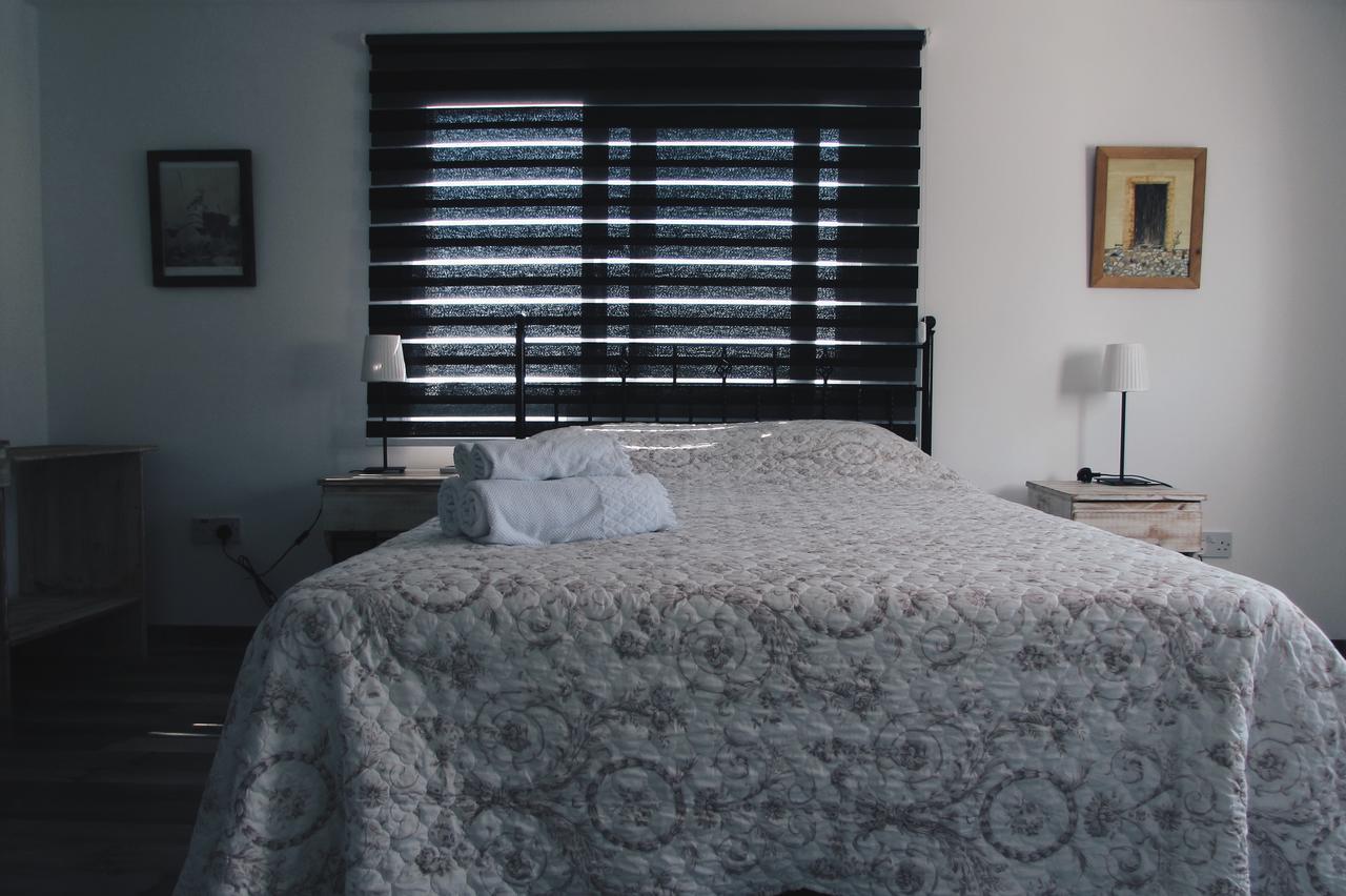 Sun Rays Hostel Kazaphani Екстер'єр фото