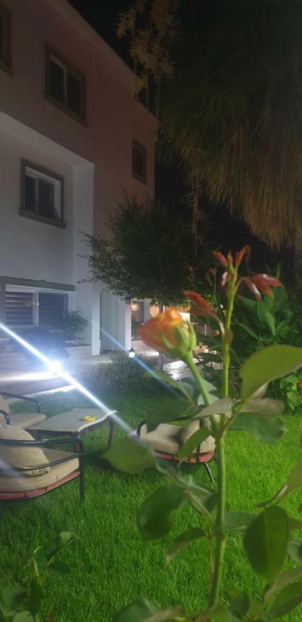 Sun Rays Hostel Kazaphani Екстер'єр фото